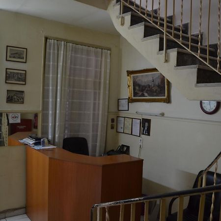 Ikaros Hotel เอเธนส์ ภายนอก รูปภาพ
