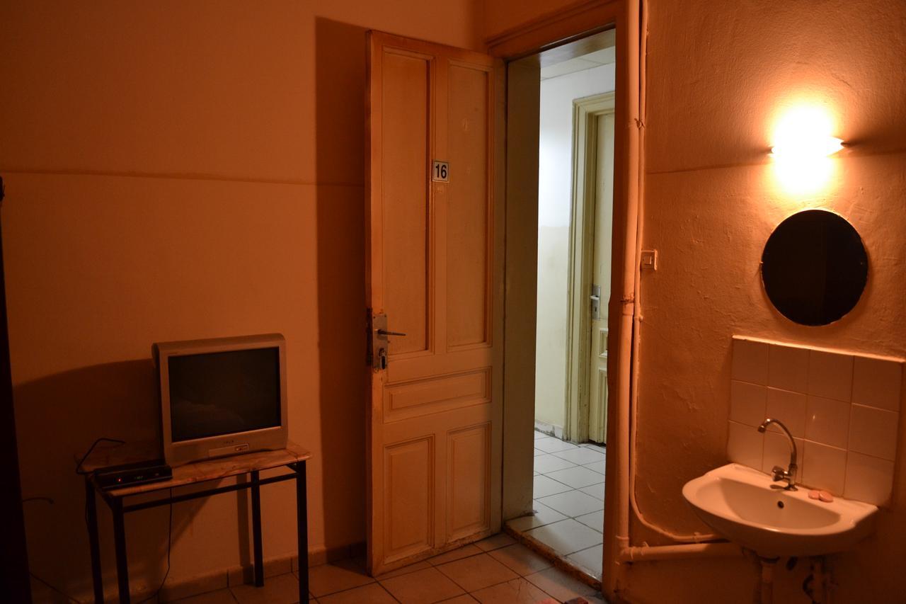 Ikaros Hotel เอเธนส์ ภายนอก รูปภาพ